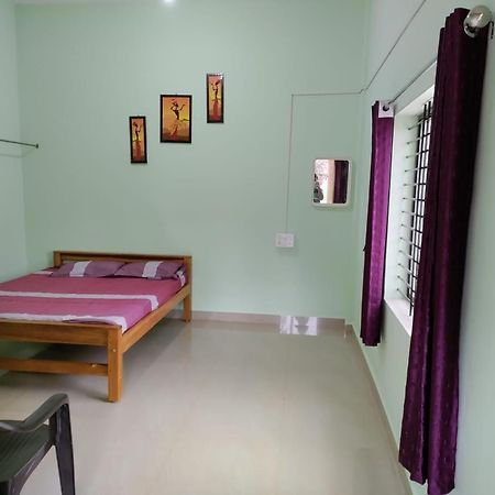 Kukke Guest Room Subrahmanya Esterno foto